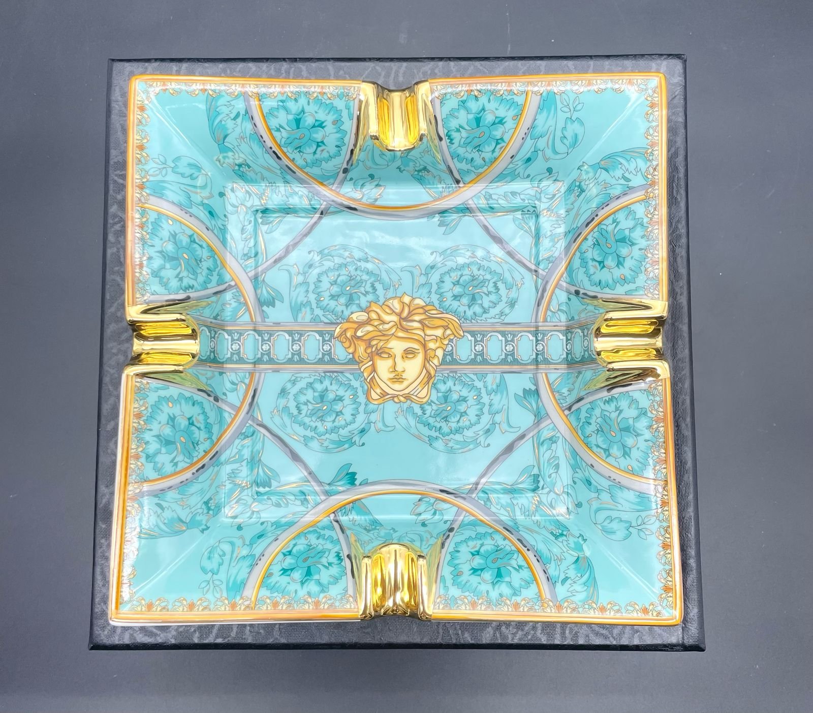 Vercase ashtray trinket tray blue - Versace ashtray | Aleppo Gift UAE